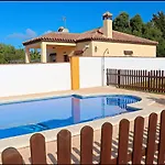 Con Piscina Privada Alpesi faház