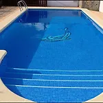 Alpesi faház Con Piscina Privada