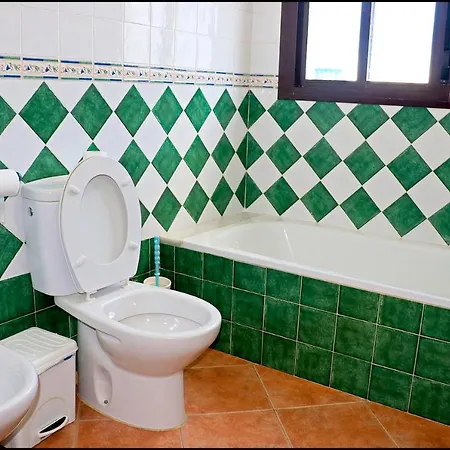 Con Piscina Privada شاليه كونيل ذي لا فرونتيرا